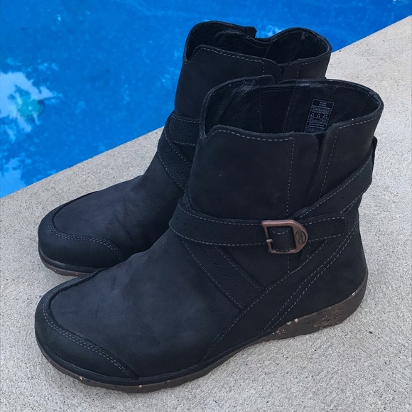 Chaco skye boot Outlet